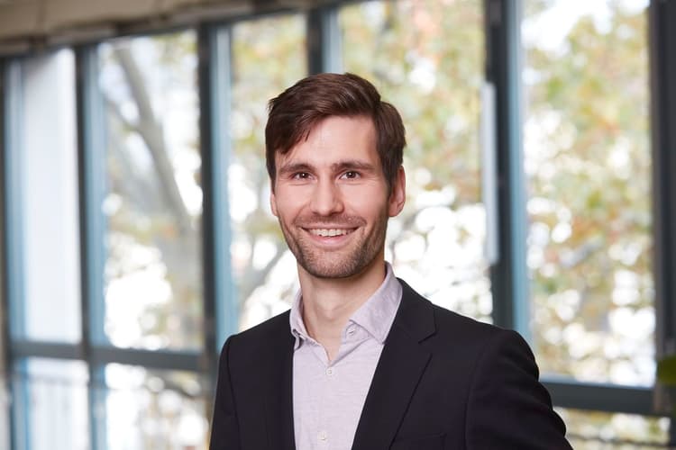 Dr. Luca Blicker - Redakteur