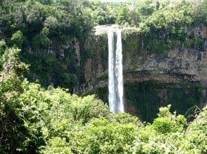https://cdn.gdch.de/prod/csm_Abb4_Chamarell_Wasserfall_c3960c05df_3d12d54214.jpg