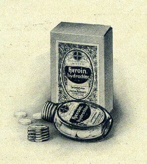 https://cdn.gdch.de/prod/csm_Abb6b_Heroin_2_Bayer_Archiv_6b025c804e_9726e01461.jpg