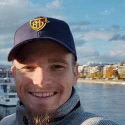 Dr. Birk Stange