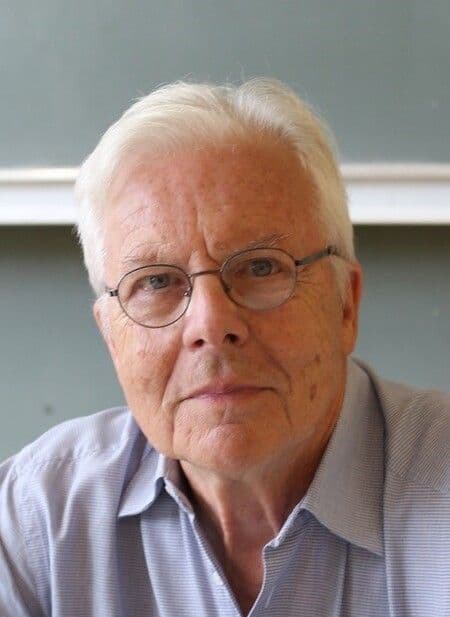 https://cdn.gdch.de/prod/csm_Klaus_Roth_fa198223ad_8d1056a2b7.jpg