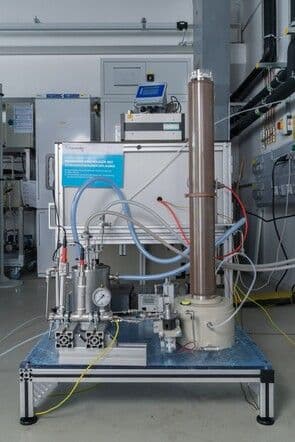 https://cdn.gdch.de/prod/csm_PFAS_Plasma_Anlage_Technikum_60a0b76fbd_4160afb300.jpg
